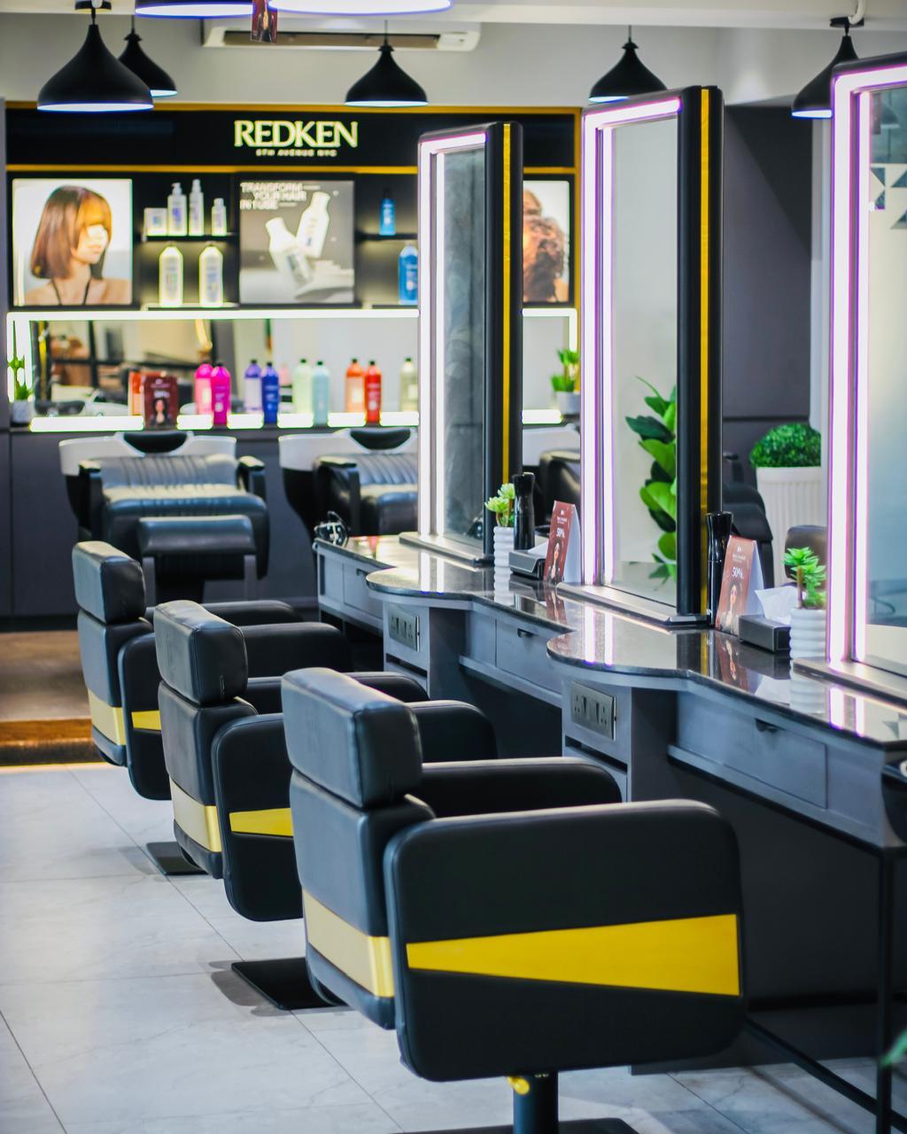 Styling stations under neon light